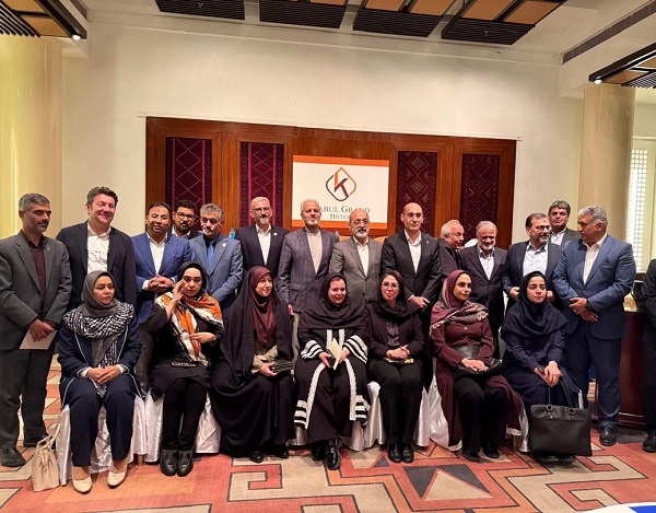 بررسی موانع صادرات به افغانستان در نشست سفیر کشورمان با فعالان اقتصادی؛ تأکید بر پیگیری مشکلات